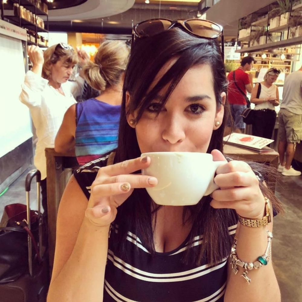 Meet your Posher, Maria j